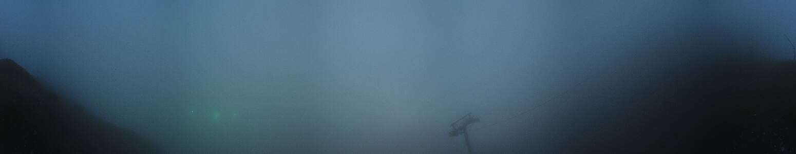 Lech am Arlberg Kriegerhornbahn snow cam captured at 1 October 2026 at 11:43 pm GMT+2