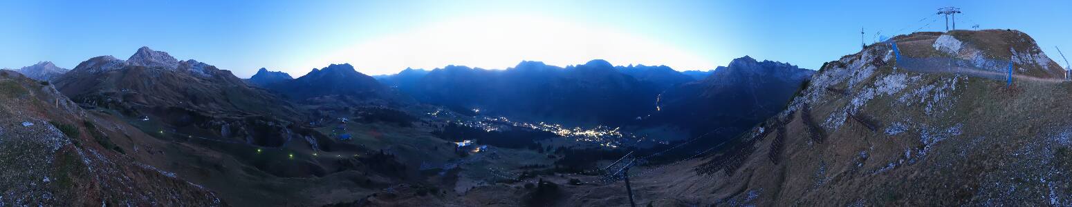 Lech am Arlberg Kriegerhornbahn snow cam captured at 6 October 2026 at 6:41 am GMT+2