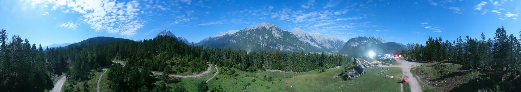 Leutasch Katzenkopf Bergstation snow cam captured at 25 September 2026 at 11:54 pm GMT+2