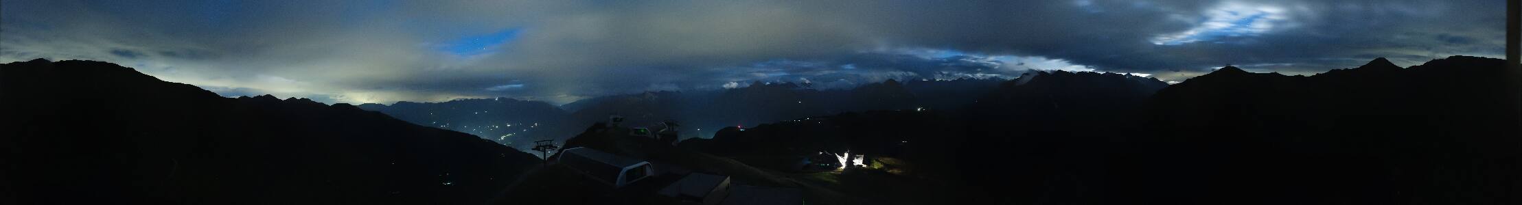 Mayrhofen im Zillertal Schafkopf snow cam captured at 20 September 2026 at 11:58 pm GMT+2
