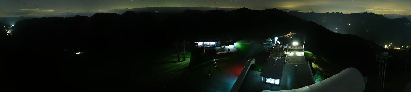 Saalbach-Hinterglemm Schattberg Ost snow cam captured at 12 September 2026 at 11:59 pm GMT+2
