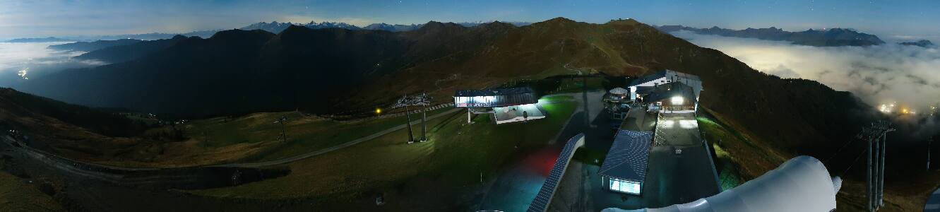 Saalbach-Hinterglemm Schattberg Ost snow cam captured at 2 October 2026 at 11:47 pm GMT+2