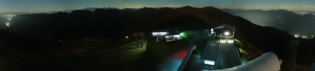 Saalbach-Hinterglemm Schattberg Ost snow cam captured at 3 October 2026 at 11:57 pm GMT+2