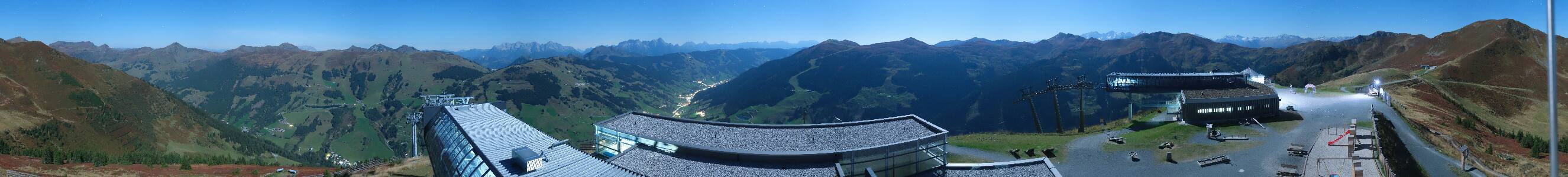 Saalbach-Hinterglemm Zwölferkogel snow cam captured at 28 September 2026 at 11:50 pm GMT+2