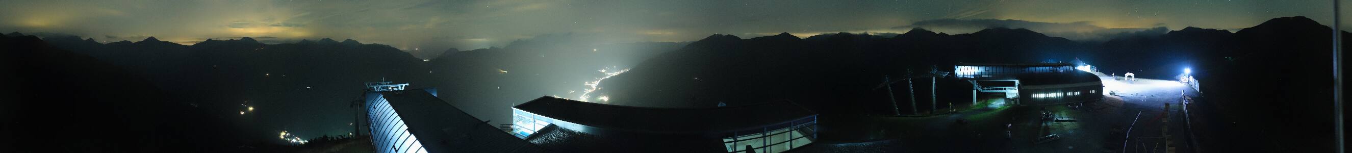Saalbach-Hinterglemm Zwölferkogel snow cam captured at 4 October 2026 at 11:53 pm GMT+2