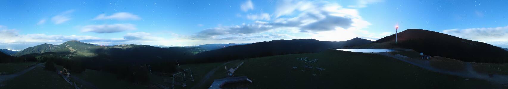 Salzstiegl Bergstation snow cam captured at 21 September 2026 at 11:50 pm GMT+2