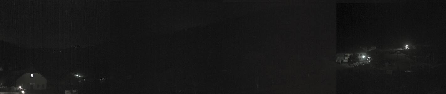 Salzstiegl Moasterhaus snow cam captured at 20 September 2026 at 11:49 pm GMT+2