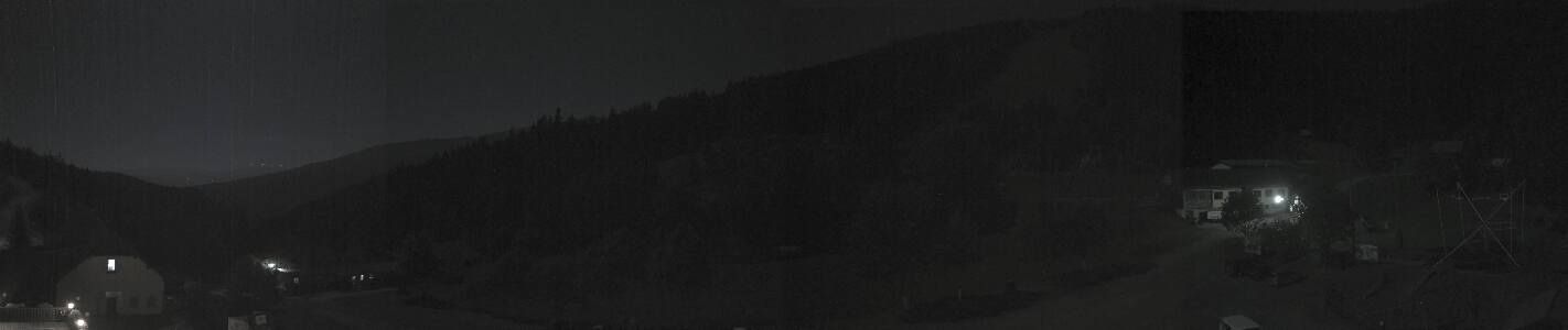 Salzstiegl Moasterhaus snow cam captured at 27 September 2026 at 11:54 pm GMT+2