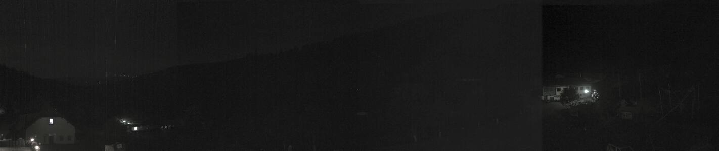 Salzstiegl Moasterhaus snow cam captured at 1 October 2026 at 11:45 pm GMT+2