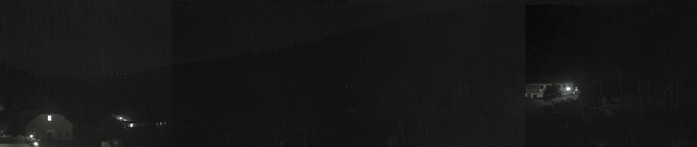 Salzstiegl Moasterhaus snow cam captured at 2 October 2026 at 11:47 pm GMT+2
