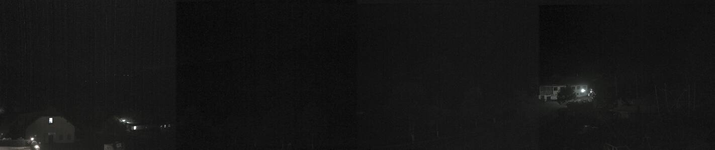 Salzstiegl Moasterhaus snow cam captured at 5 October 2026 at 11:54 pm GMT+2