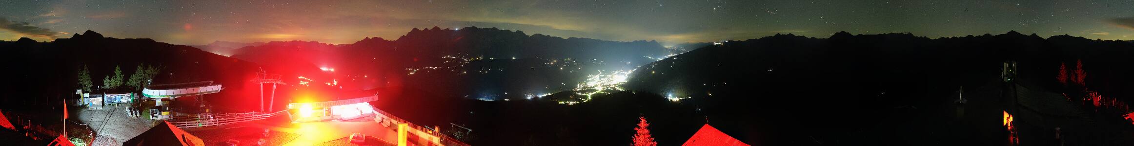Schladming Hochwurzen snow cam captured at 19 September 2026 at 11:54 pm GMT+2