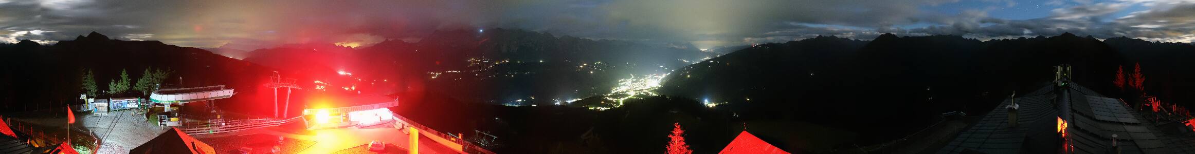 Schladming Hochwurzen snow cam captured at 20 September 2026 at 11:49 pm GMT+2