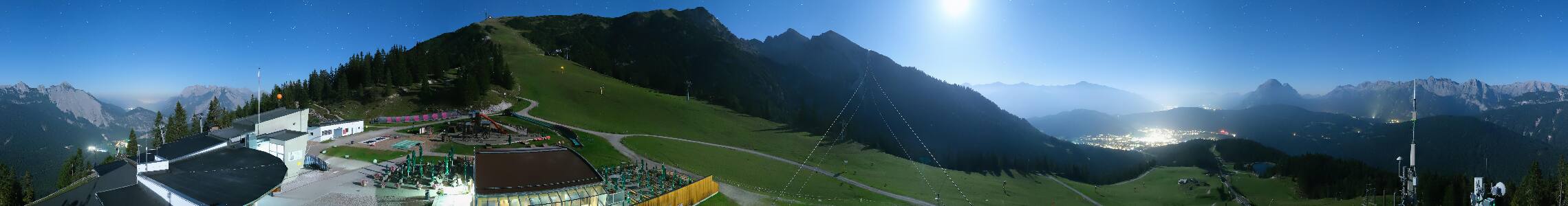 Seefeld Rosshütte snow cam captured at 22 September 2026 at 11:52 pm GMT+2
