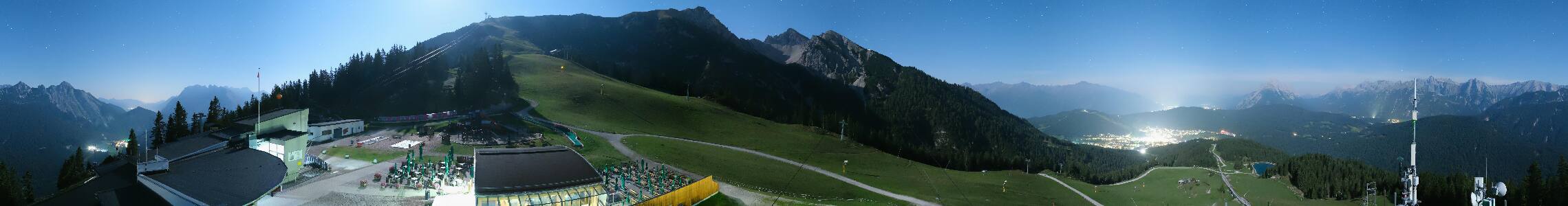 Seefeld Rosshütte snow cam captured at 30 September 2026 at 11:47 pm GMT+2