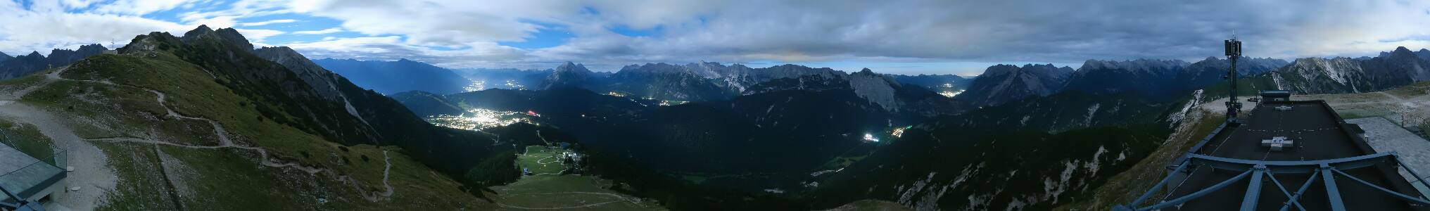 Seefeld Seefelder Joch snow cam captured at 23 September 2026 at 11:58 pm GMT+2