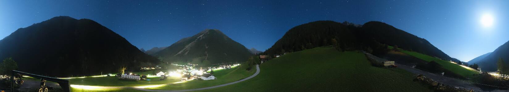 Sellrain Gries snow cam captured at 30 September 2026 at 11:35 pm GMT+2