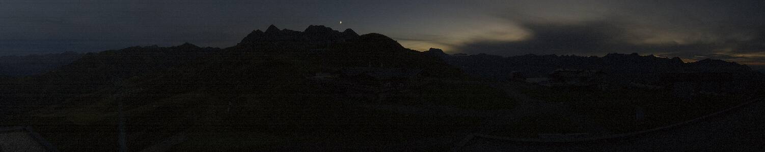 Silvretta-Montafon Valisera Berg snow cam captured at 17 September 2026 at 7:52 pm GMT+2