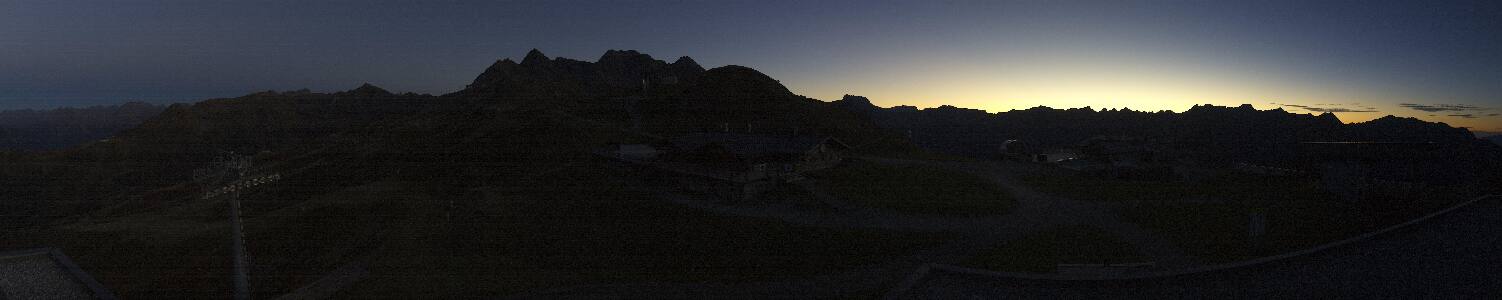 Silvretta-Montafon Valisera Berg snow cam captured at 27 September 2026 at 7:30 pm GMT+2