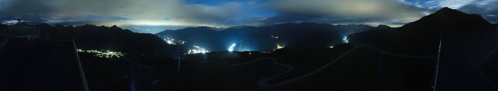 Skiarena Bergeralm Skiarena Bergeralm - Das Skigebiet im Wipptal snow cam captured at 20 September 2026 at 11:50 pm GMT+2