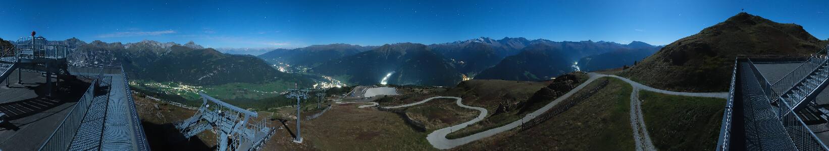 Skiarena Bergeralm Skiarena Bergeralm - Das Skigebiet im Wipptal snow cam captured at 25 September 2026 at 11:58 pm GMT+2