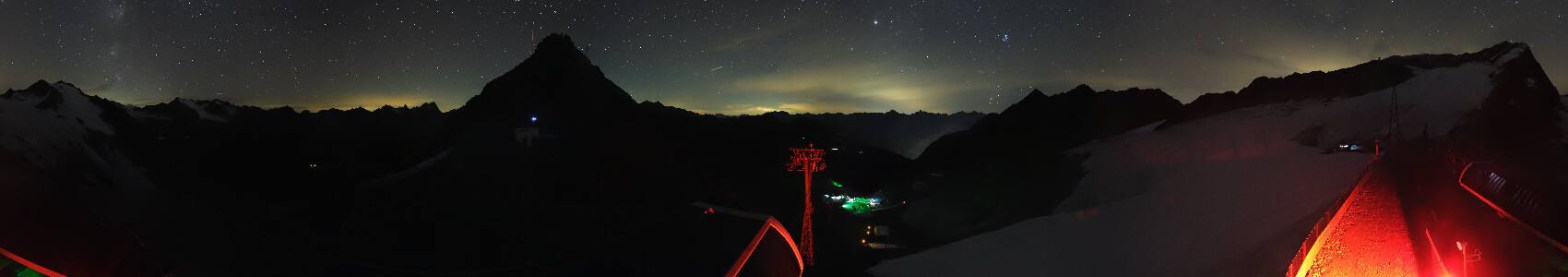 Sölden Schwarze Schneid snow cam captured at 12 September 2026 at 11:52 pm GMT+2
