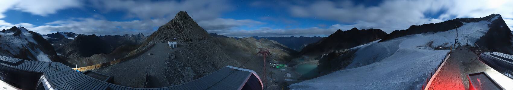 Sölden Schwarze Schneid snow cam captured at 23 September 2026 at 11:58 pm GMT+2