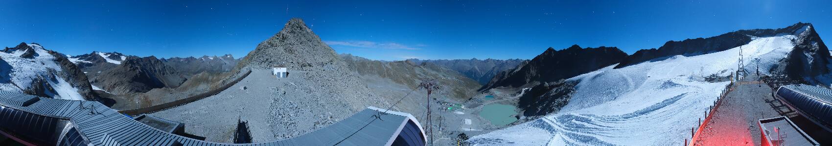 Sölden Schwarze Schneid snow cam captured at 25 September 2026 at 11:59 pm GMT+2