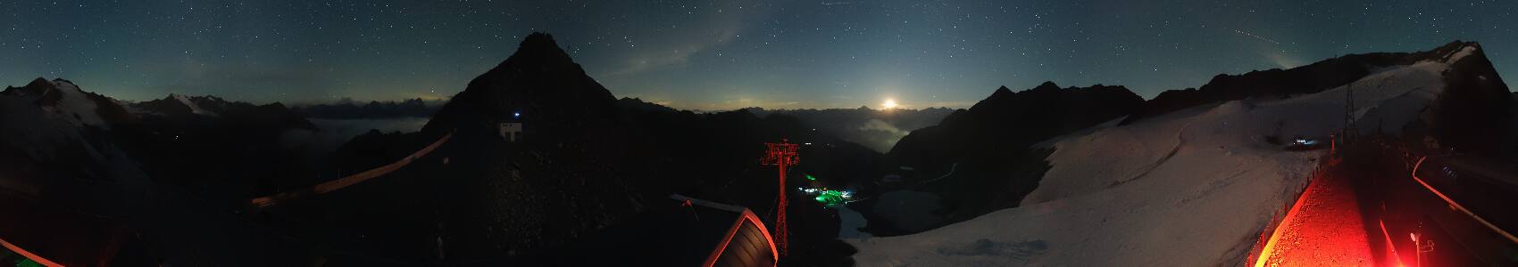 Sölden Schwarze Schneid snow cam captured at 3 October 2026 at 11:56 pm GMT+2
