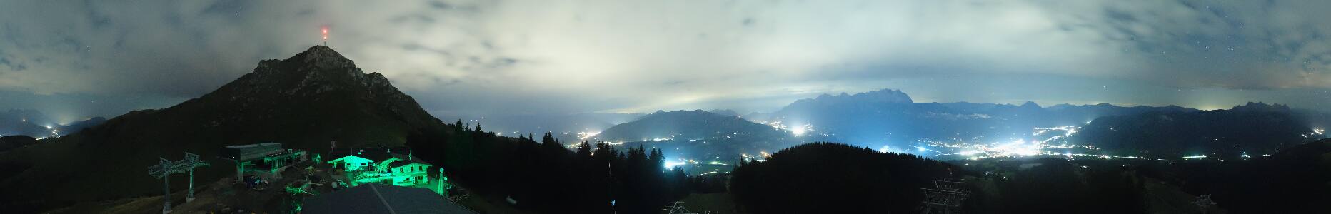 St. Johann in Tirol St. Johann in Tirol • Bergstation Harschbichl - 1.604m snow cam captured at 18 September 2026 at 11:55 pm GMT+2