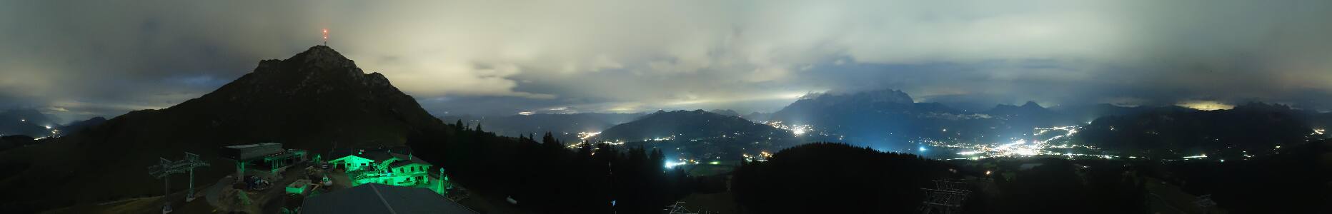 St. Johann in Tirol St. Johann in Tirol • Bergstation Harschbichl - 1.604m snow cam captured at 20 September 2026 at 11:50 pm GMT+2