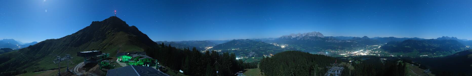 St. Johann in Tirol St. Johann in Tirol • Bergstation Harschbichl - 1.604m snow cam captured at 28 September 2026 at 11:51 pm GMT+2