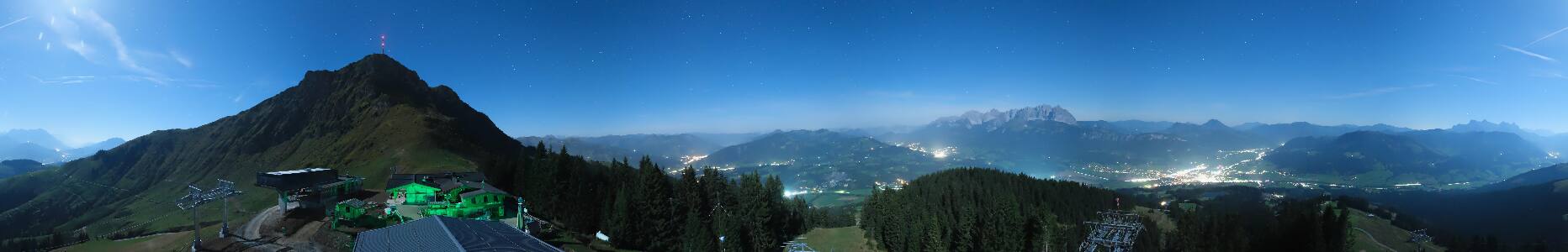 St. Johann in Tirol St. Johann in Tirol • Bergstation Harschbichl - 1.604m snow cam captured at 29 September 2026 at 11:45 pm GMT+2