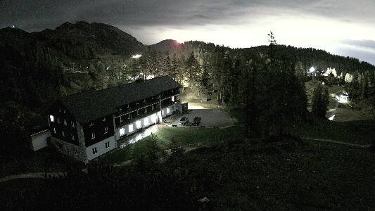 Tauplitz Haus Alpin snow cam captured at 18 September 2026 at 11:55 pm GMT+2