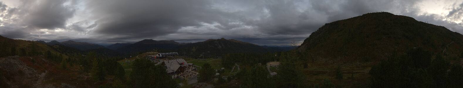 Turracherhöhe Panoramabahn snow cam captured at 13 September 2026 at 7:32 pm GMT+2