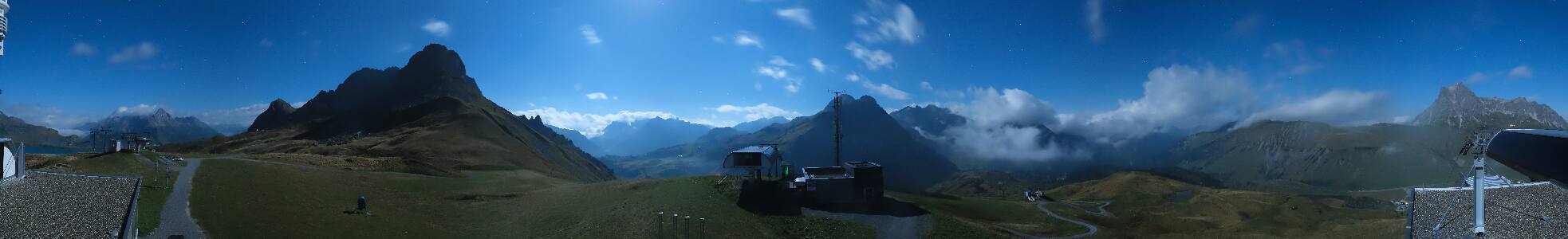Warth-Schröcken Saloberjet snow cam captured at 24 September 2026 at 11:58 pm GMT+2