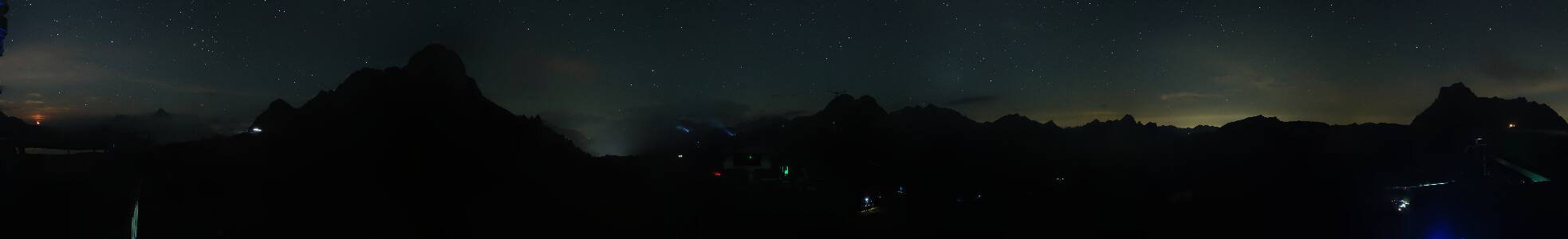 Warth-Schröcken Saloberjet snow cam captured at 3 October 2026 at 11:49 pm GMT+2