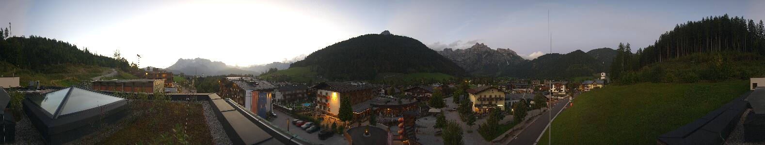 Werfenweng Droi snow cam captured at 21 September 2026 at 7:22 pm GMT+2