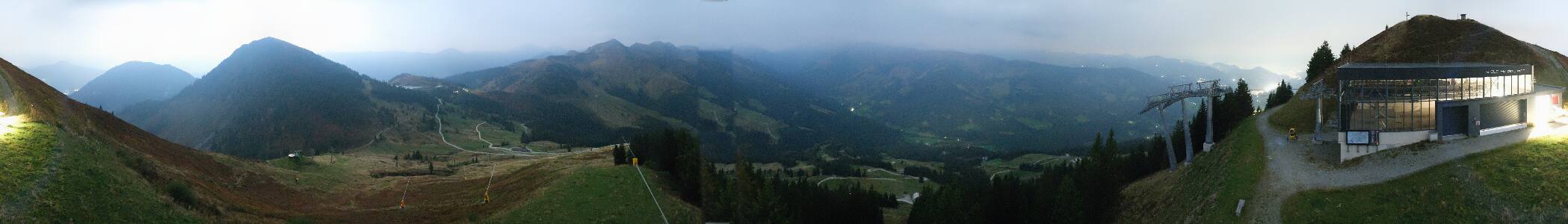 Westendorf Fleiding snow cam captured at 1 October 2026 at 11:46 pm GMT+2