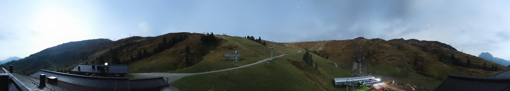 Wildkogel Arena Schihütte Rettenstein snow cam captured at 1 October 2026 at 11:46 pm GMT+2