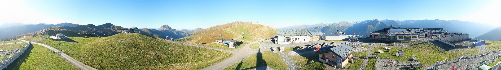 Wildkogel Arena Wildkogelbahn snow cam captured at 15 September 2026 at 6:12 pm GMT+2