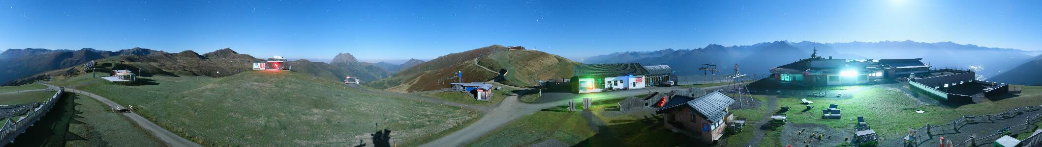 Wildkogel Arena Wildkogelbahn snow cam captured at 22 September 2026 at 11:53 pm GMT+2