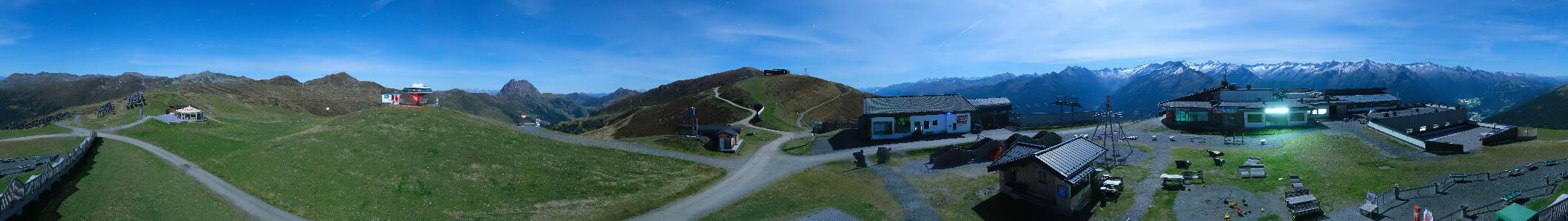 Wildkogel Arena Wildkogelbahn snow cam captured at 26 September 2026 at 11:50 pm GMT+2