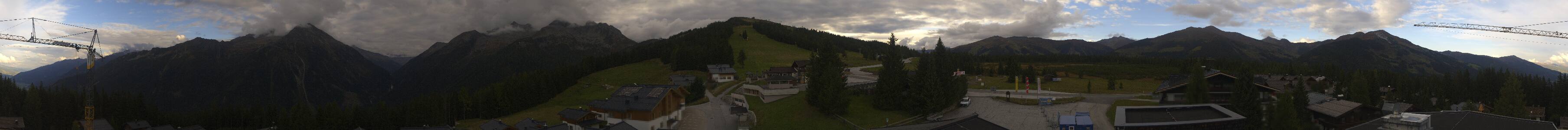 Zillertal Arena Alpengasthof Filzstein snow cam captured at 5 October 2026 at 5:40 pm GMT+2