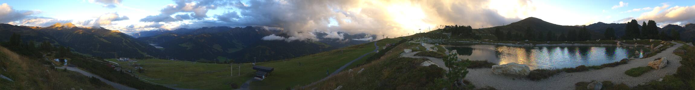 Zillertal Arena Gerlos Latschensee snow cam captured at 14 September 2026 at 7:17 pm GMT+2