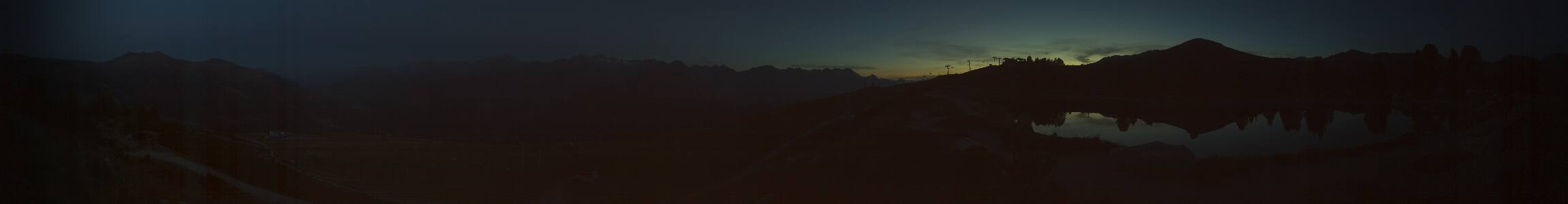 Zillertal Arena Gerlos Latschensee snow cam captured at 3 October 2026 at 7:18 pm GMT+2