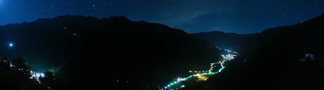 Ahrntal Ahrntal - Valle Aurina, South Tyrol - Dolomites, Italy snow cam captured at 6 October 2026 at 4:42 am GMT+2