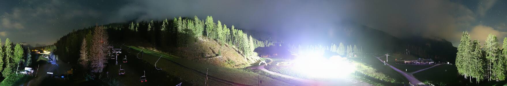 Alleghe Piani di Pezze snow cam captured at 19 September 2026 at 11:54 pm GMT+2