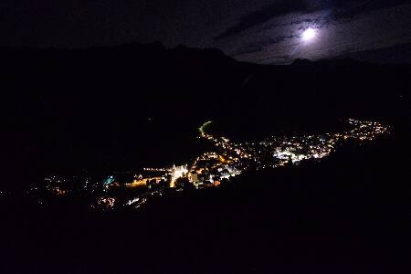 Aprica Dosso Gembri snow cam captured at 21 September 2026 at 11:52 pm GMT+2