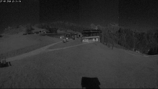 Brenner Ladurns snow cam captured at 27 September 2026 at 11:57 pm GMT+2